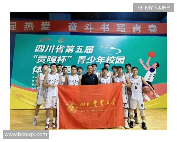 成都篮球队荣登灵活性排行榜第二名展现出色团队实力与风采 成都篮球队荣登灵活性排行榜第二名展现出色团队实力与风采