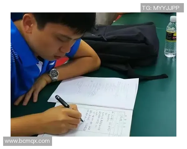 深圳网球队防反战术革新探讨与实践分析 深圳网球队防反战术革新探讨与实践分析